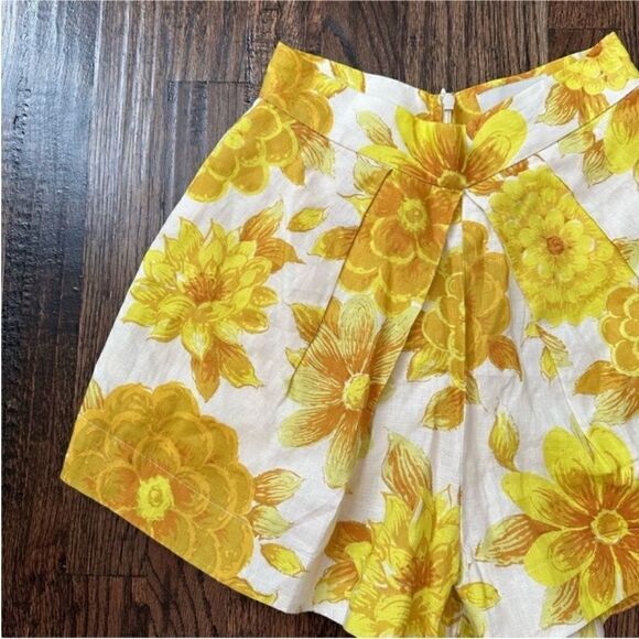 Alémais Sonny Linen Floral Print Pleated Shorts - Picture 7 of 9